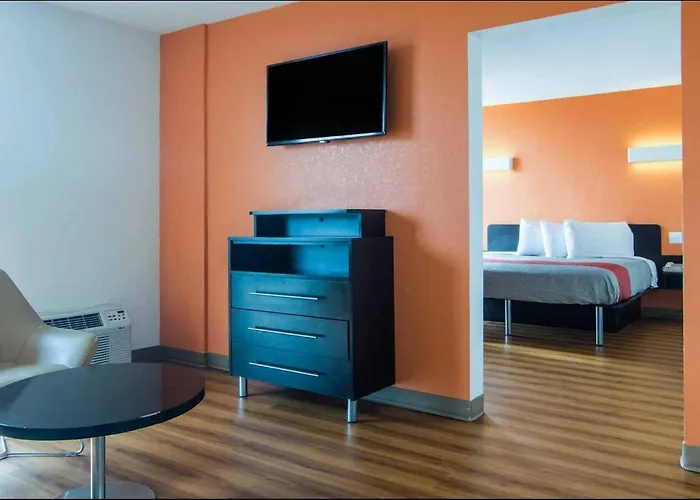 Motel 6-Atlanta, GA - Virginia Ave
