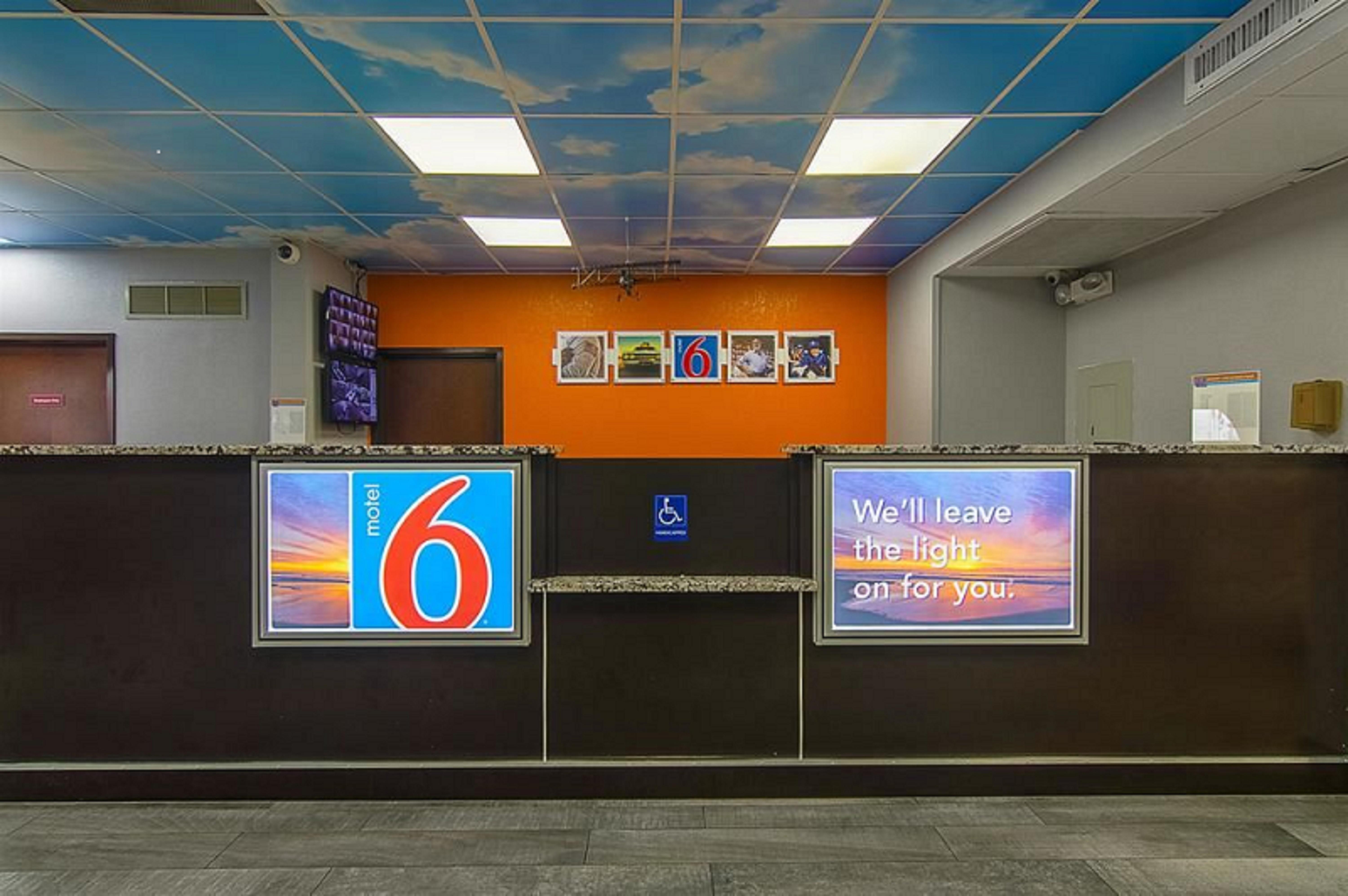 6-atlanta, Ga - Atlanta Airport 2*