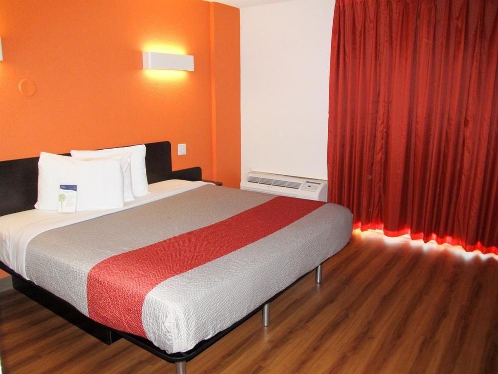 Hotel 6-atlanta, Ga - Atlanta Airport College Park