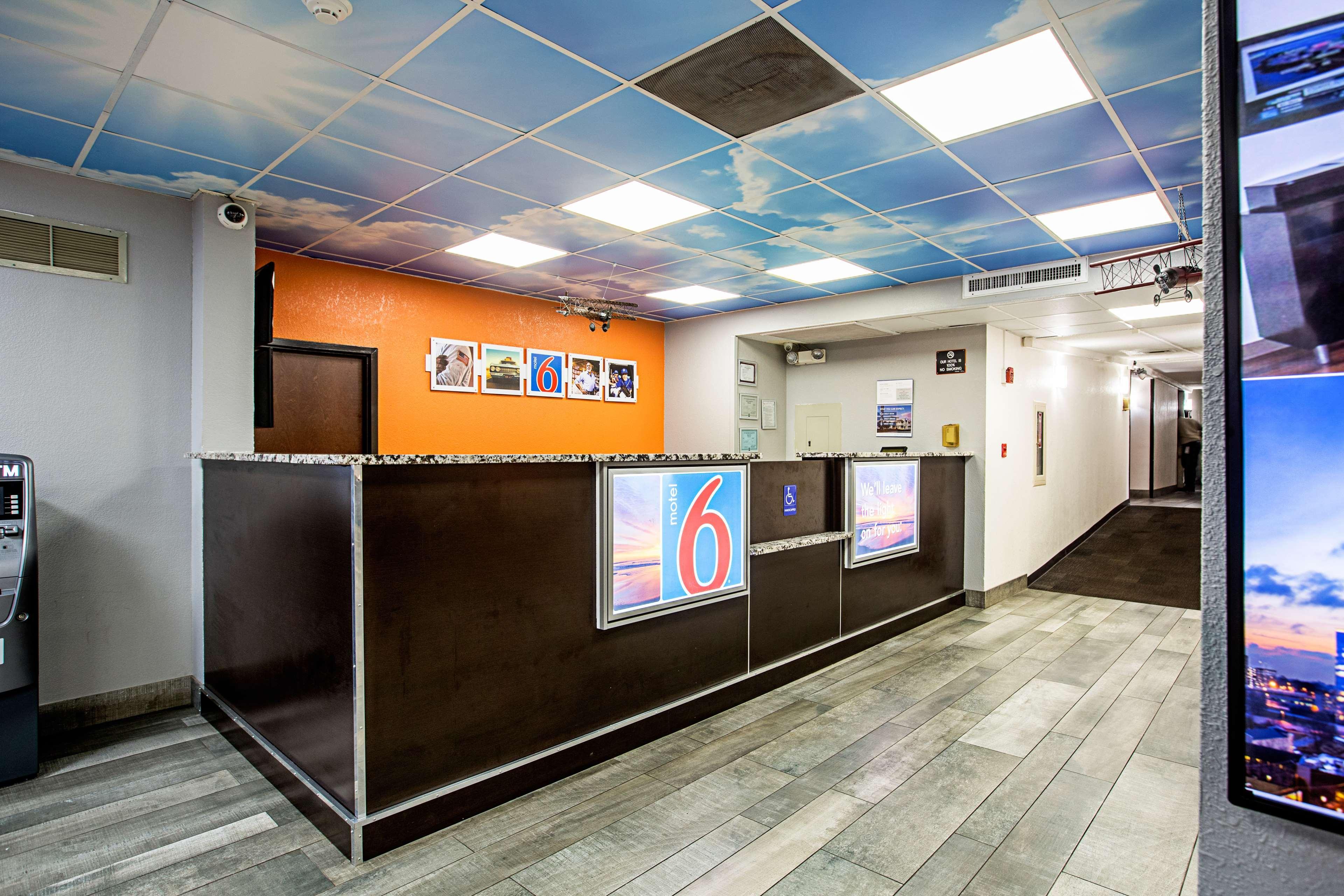 6-atlanta, Ga - Atlanta Airport 2* College Park